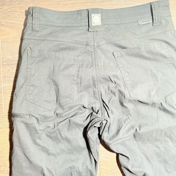 Wrangler Gray Cargo Pants with Classic Fit - Picture 6 of 9